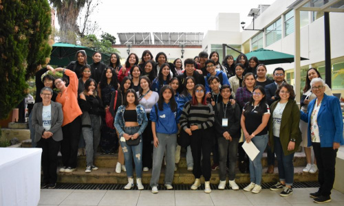 Llaman a promover interés por la ciencia en niñas y adolescentes